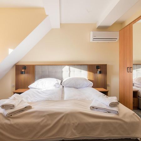 Hotel Perla Dunajca Czarny Dunajec Kültér fotó